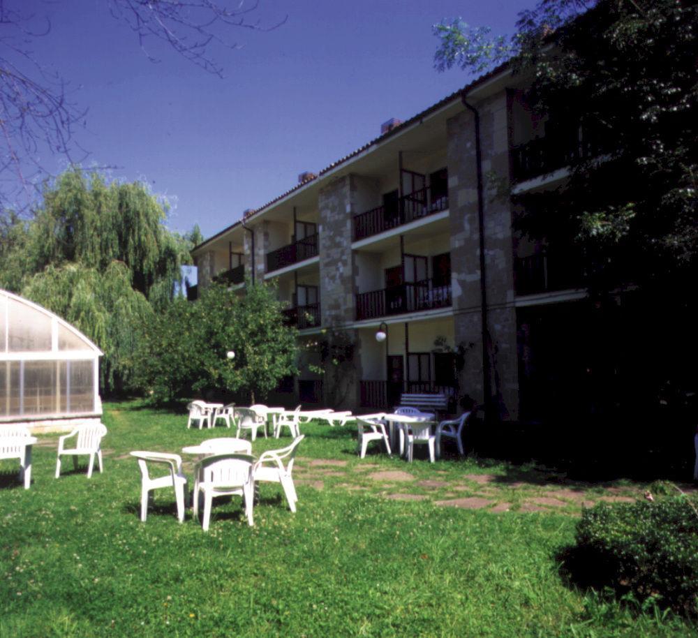 Hotel Termas De Льєрганес Екстер'єр фото